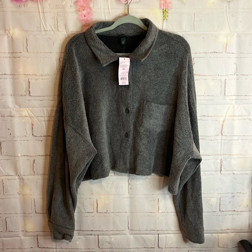 Wild Fable Gray Cropped Sweater